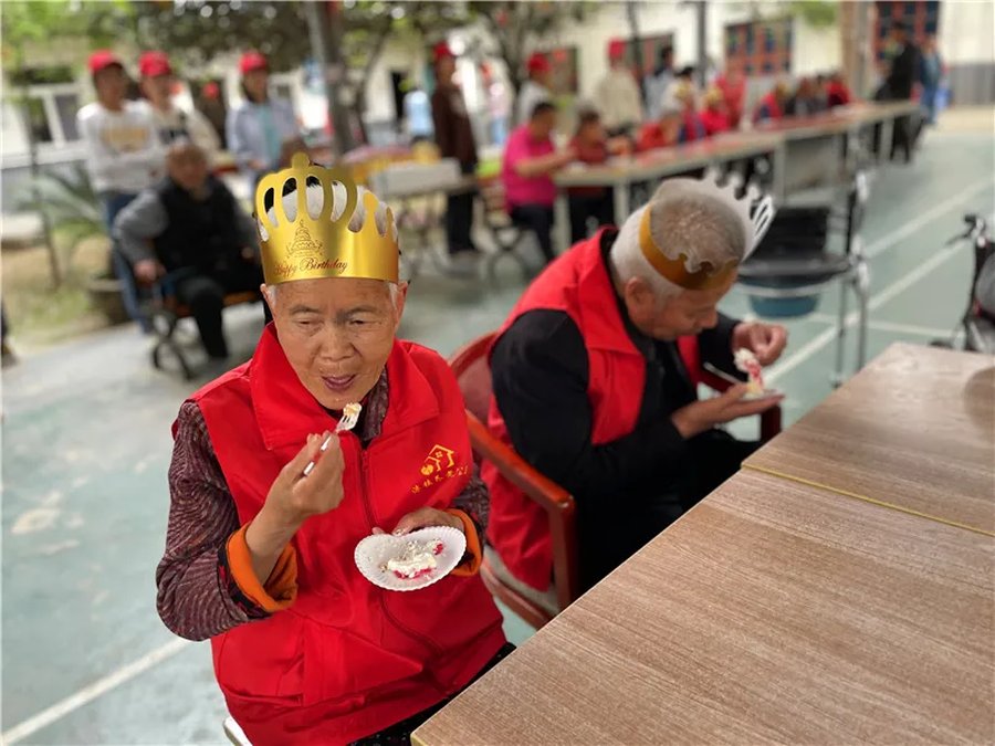西安的“家门口”开起了养老院！全方位照顾失能失智老人