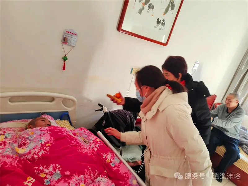 元旦联欢会集体合影
